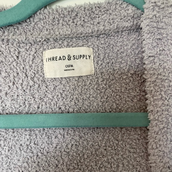 Thread & Supply Cardigan - Picture 2 of 3